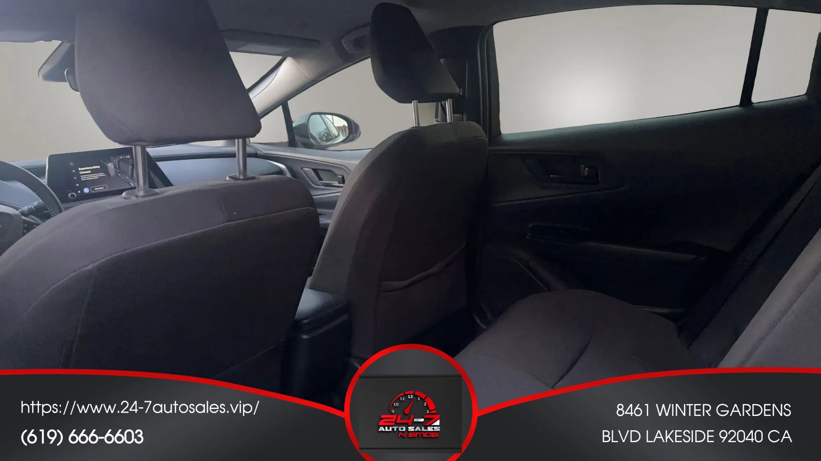 Used 2023 Toyota Prius LE FWD image 14