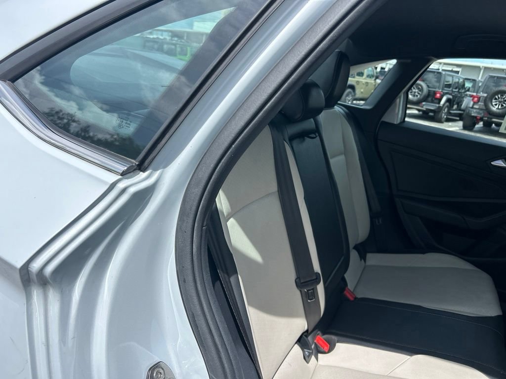 Used 2019 Volkswagen Jetta R-Line FWD image 26