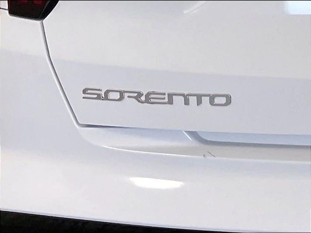 Used 2023 Kia Sorento SX AWD/4WD image 30