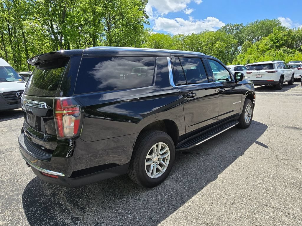 Used 2024 Chevrolet Suburban LT AWD/4WD image 8