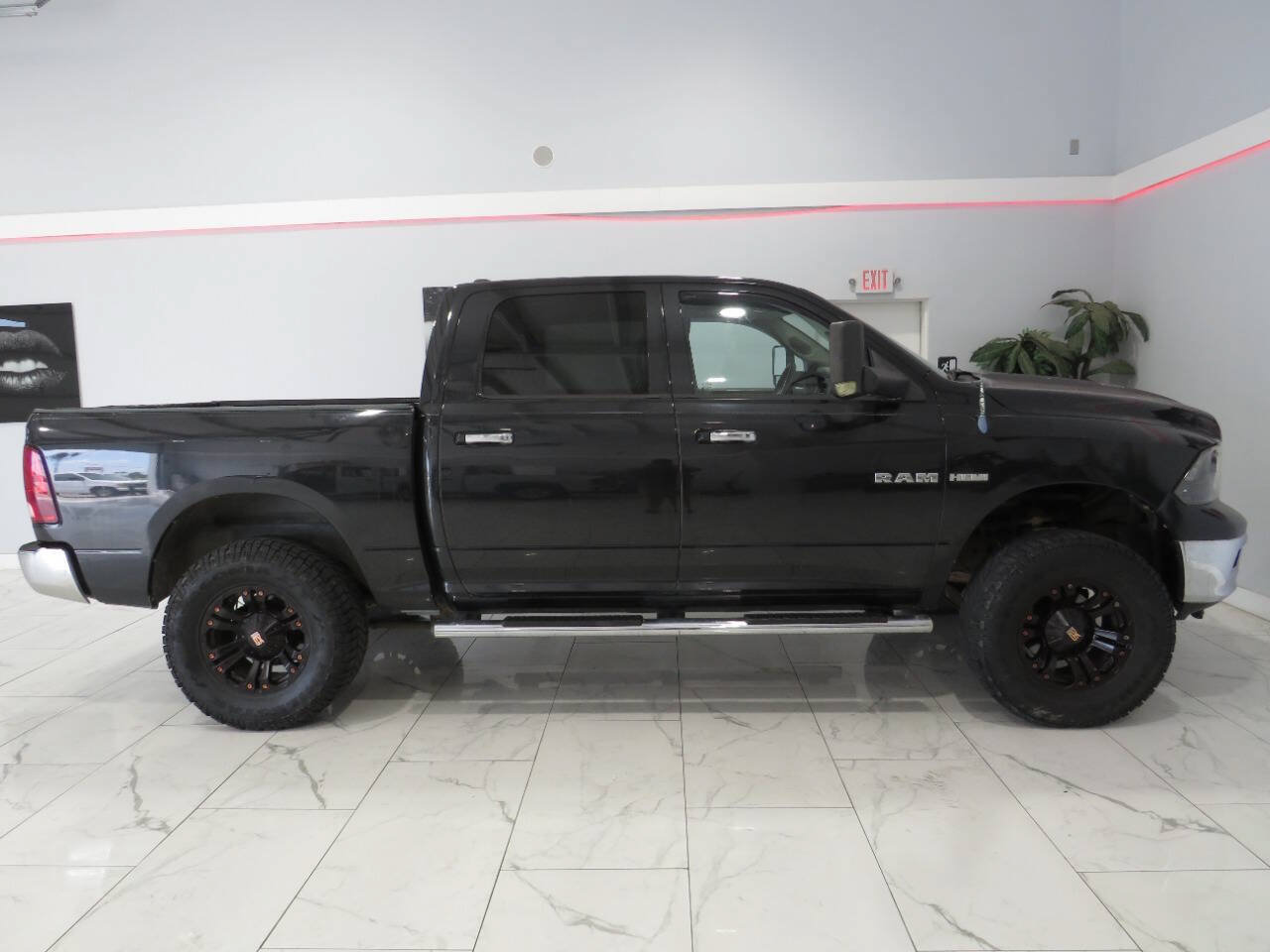 Used 2009 Dodge Ram 1500 Truck SLT w/ Big Horn Regional Pkg AWD/4WD image 3