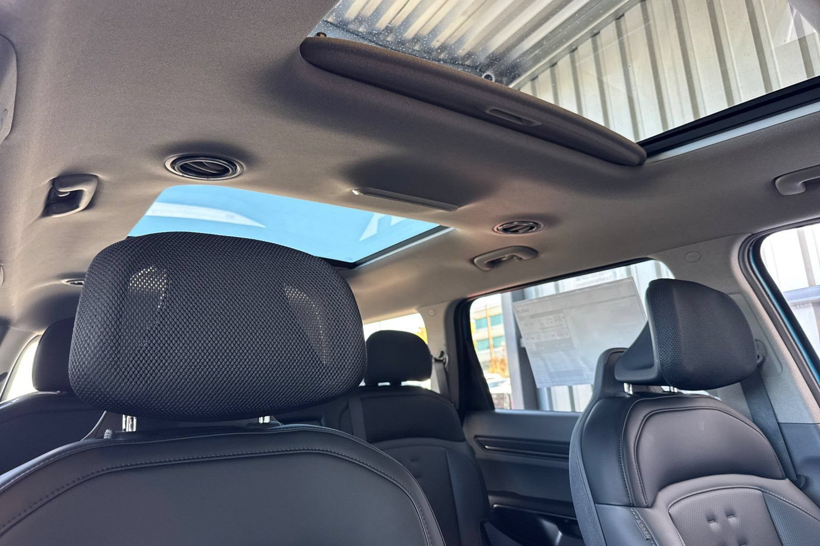New 2026 Kia EV9 Wind AWD/4WD image 18