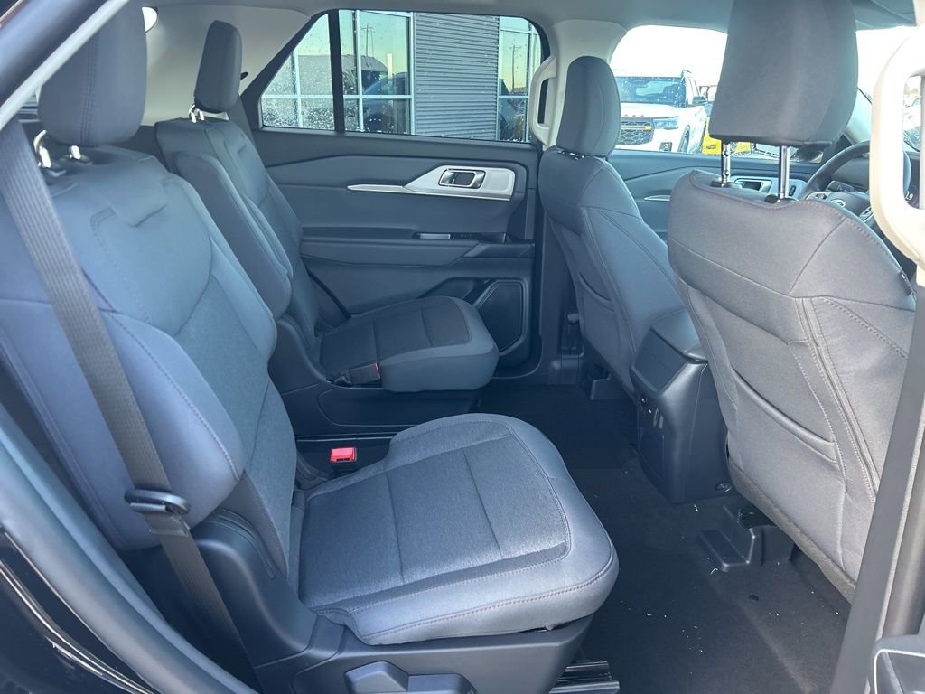 New 2026 Ford Explorer Active image 14
