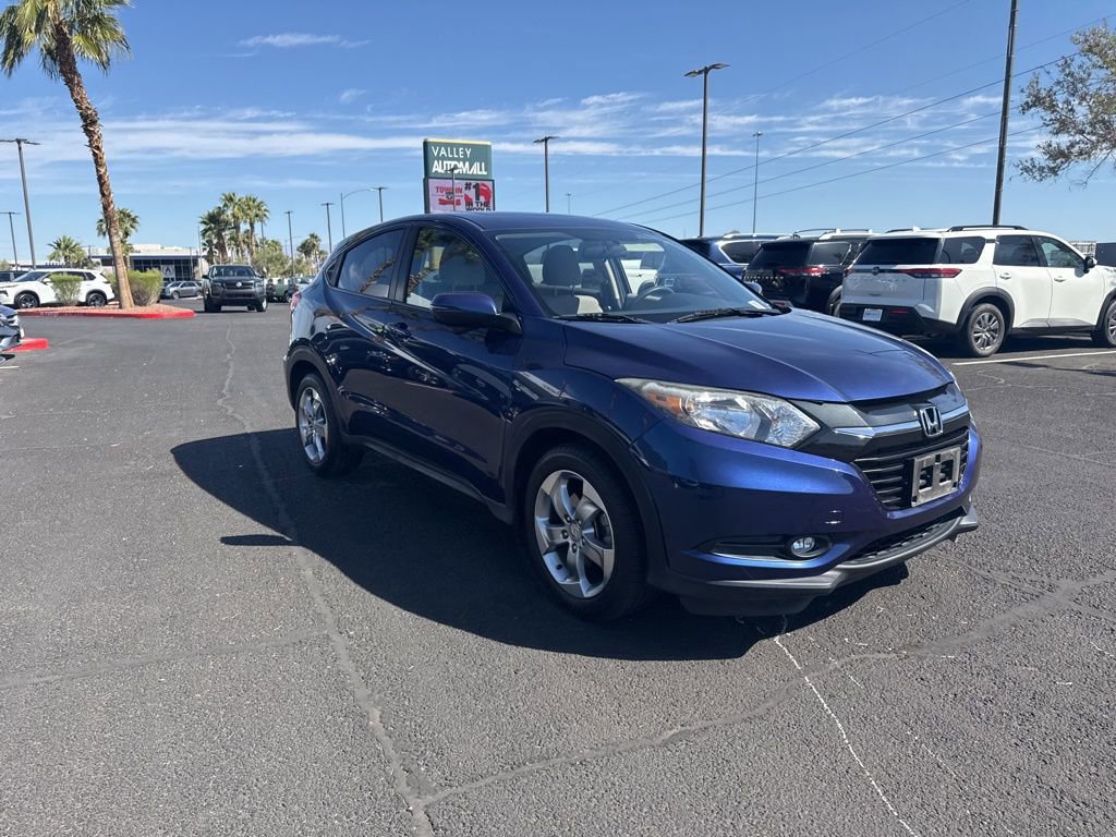 Used 2017 Honda HR-V EX image 4