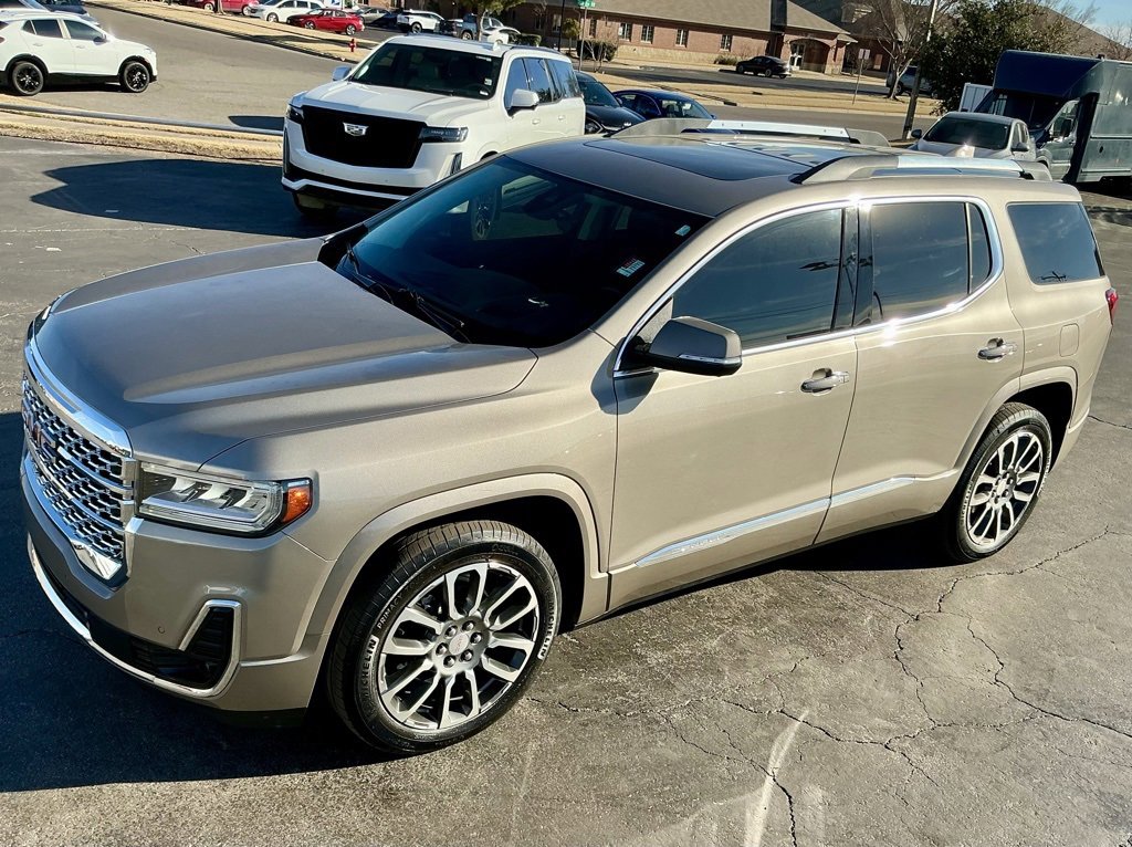 Used 2022 GMC Acadia Denali w/ Denali Ultimate Package image 5