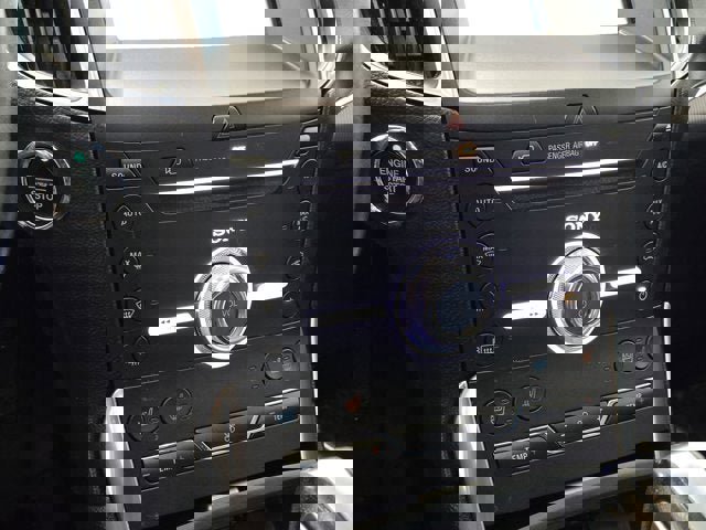 Used 2017 Ford Edge Titanium w/ Equipment Group 302A image 25