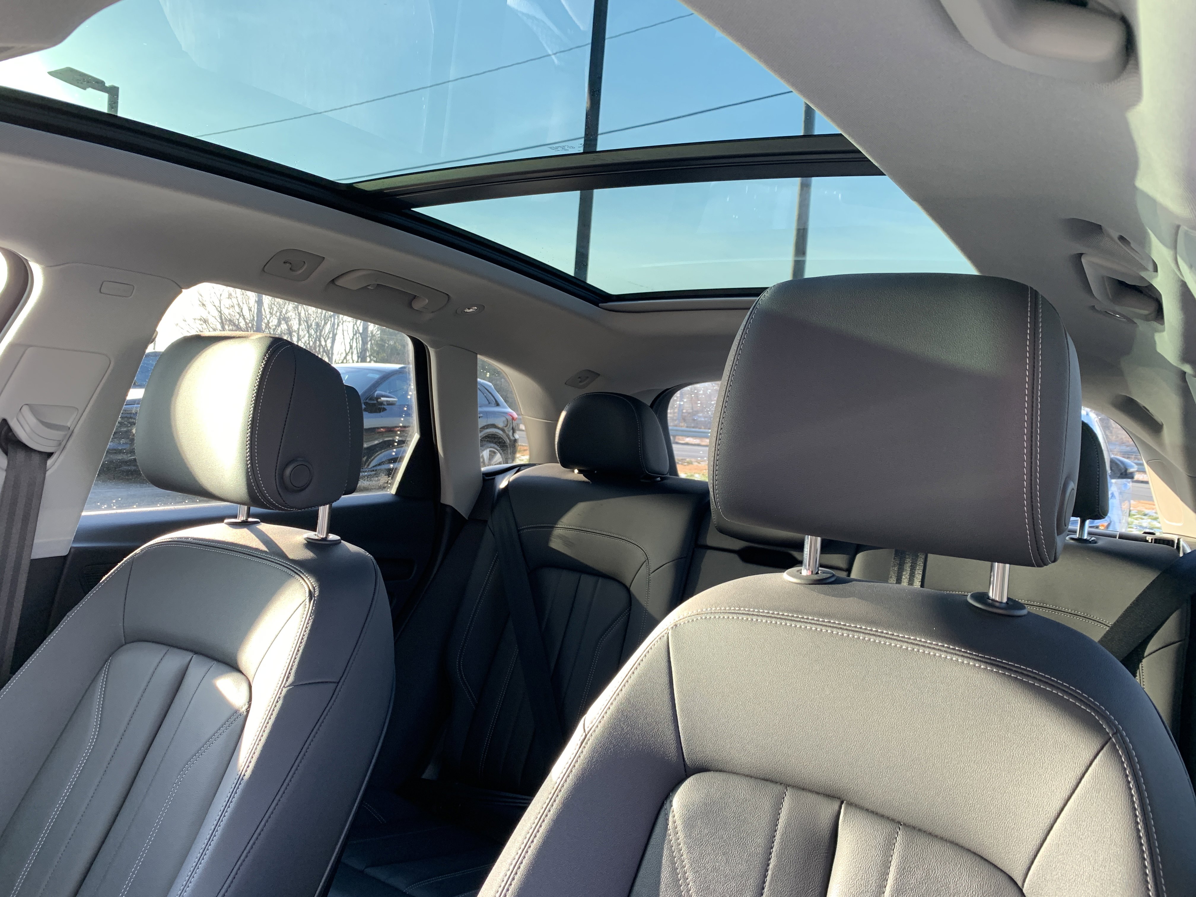 Certified 2022 Audi Q5 2.0T Premium Plus w/ Premium Plus Package image 17