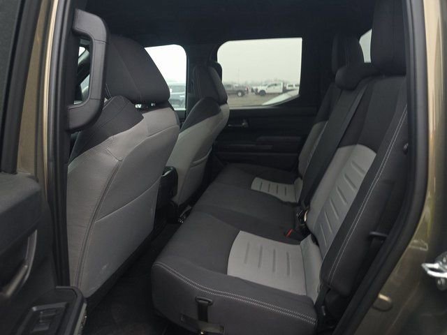Used 2025 Toyota Tacoma TRD Sport image 9