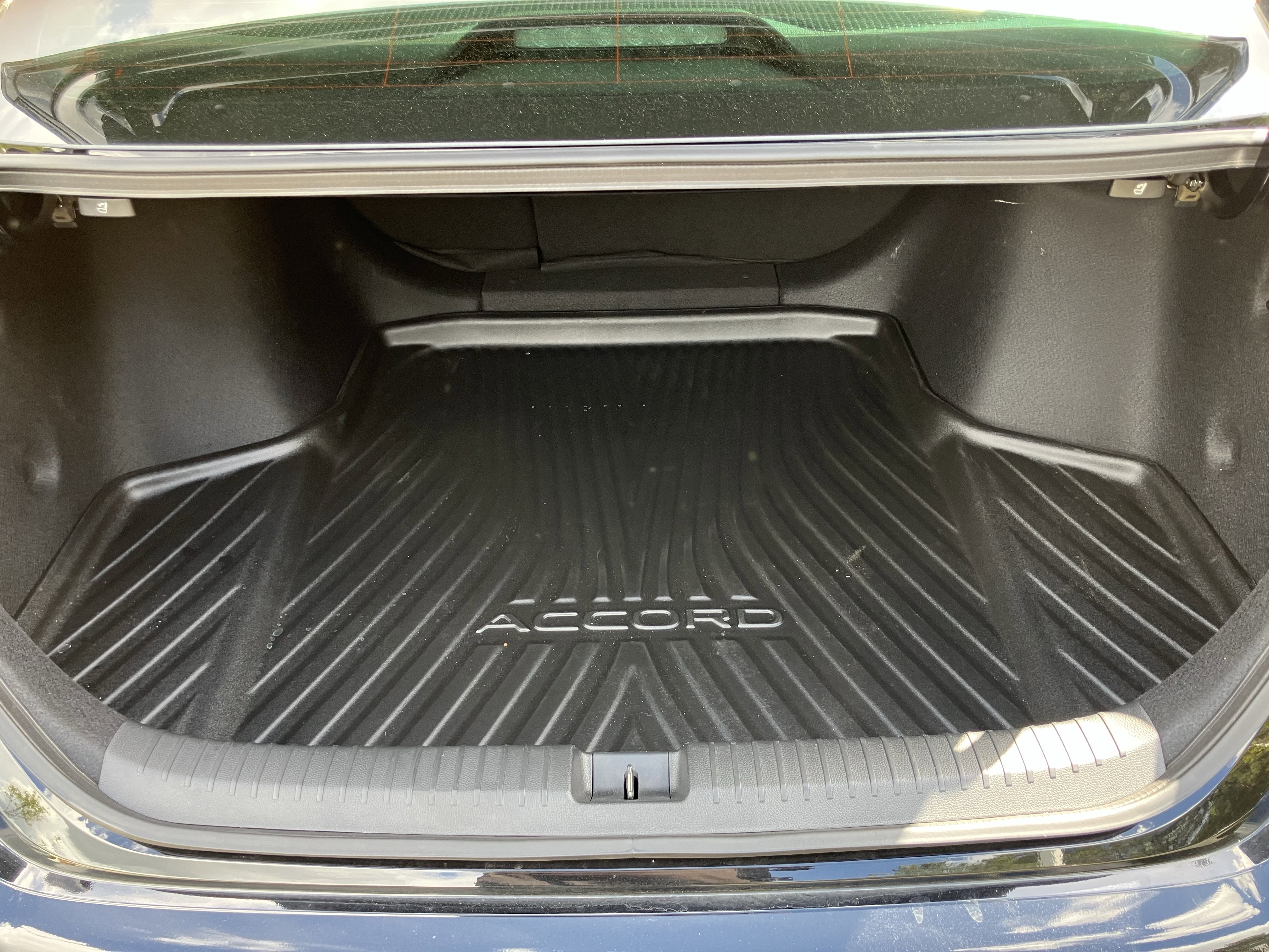 Used 2025 Honda Accord Sport image 34