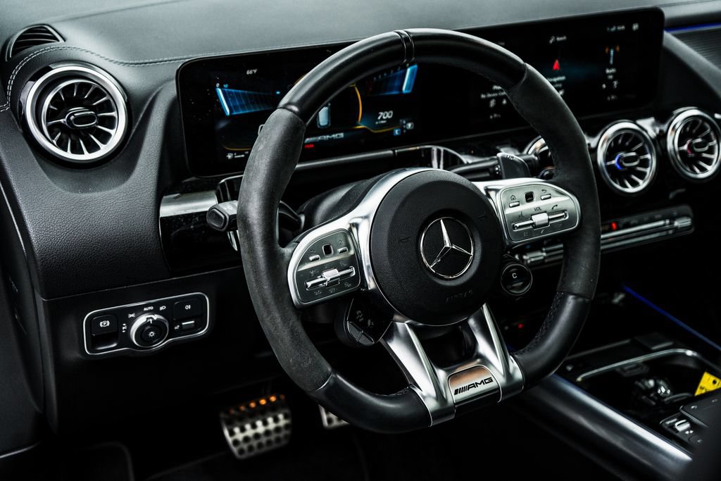 Used 2022 Mercedes-Benz GLA 35 AMG 4MATIC image 21