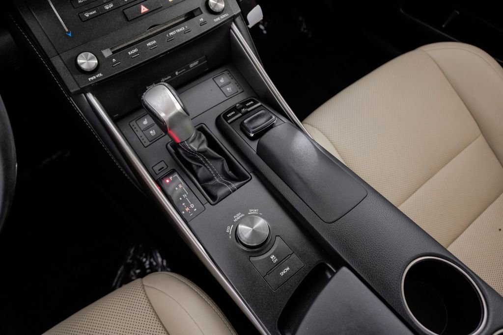 Used 2015 Lexus IS 350 w/ Navigation System Package image 22