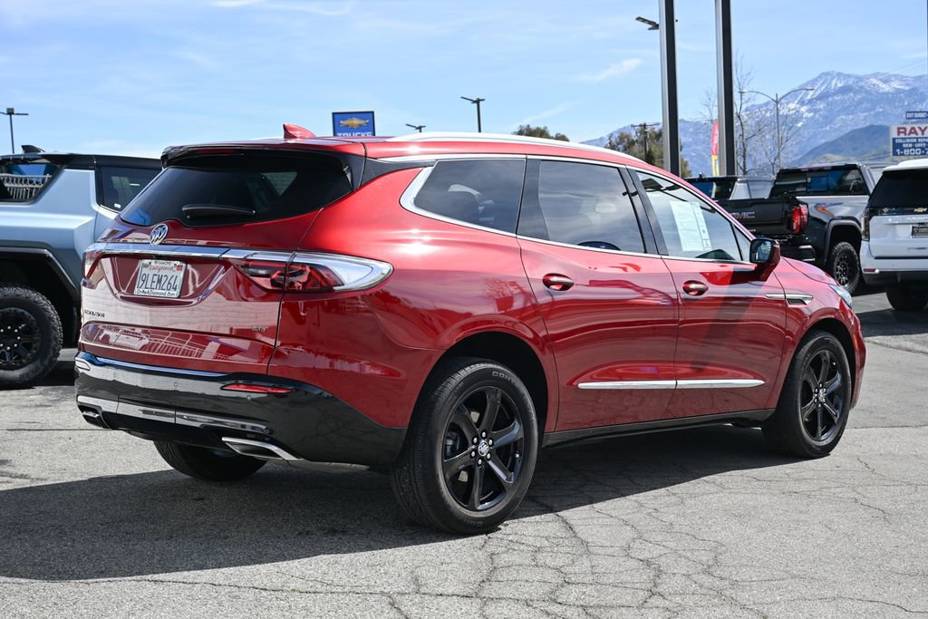 Used 2024 Buick Enclave Essence w/ Sport Touring Edition image 5