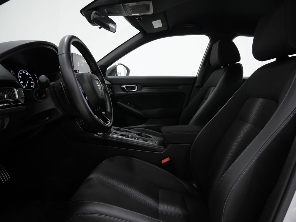Used 2025 Honda Civic Sport image 12