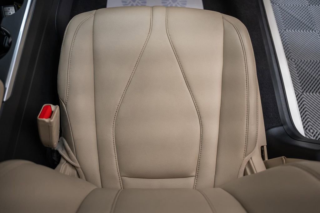 Used 2021 Acura TLX image 29