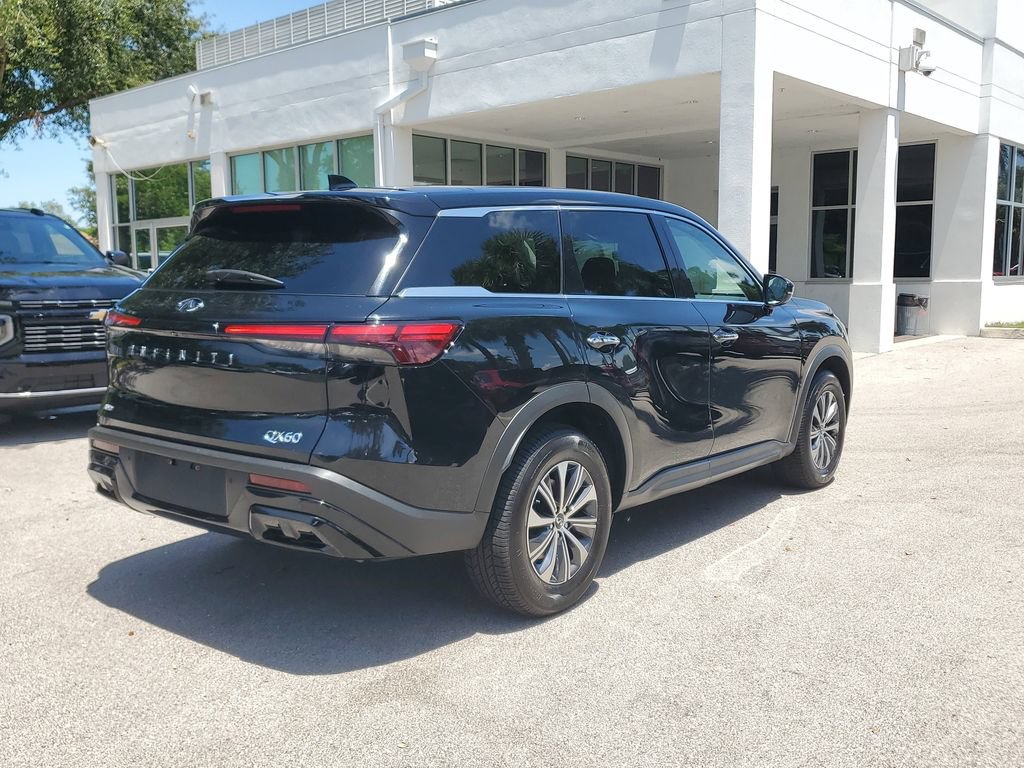 Used 2023 INFINITI QX60 Pure AWD/4WD image 5