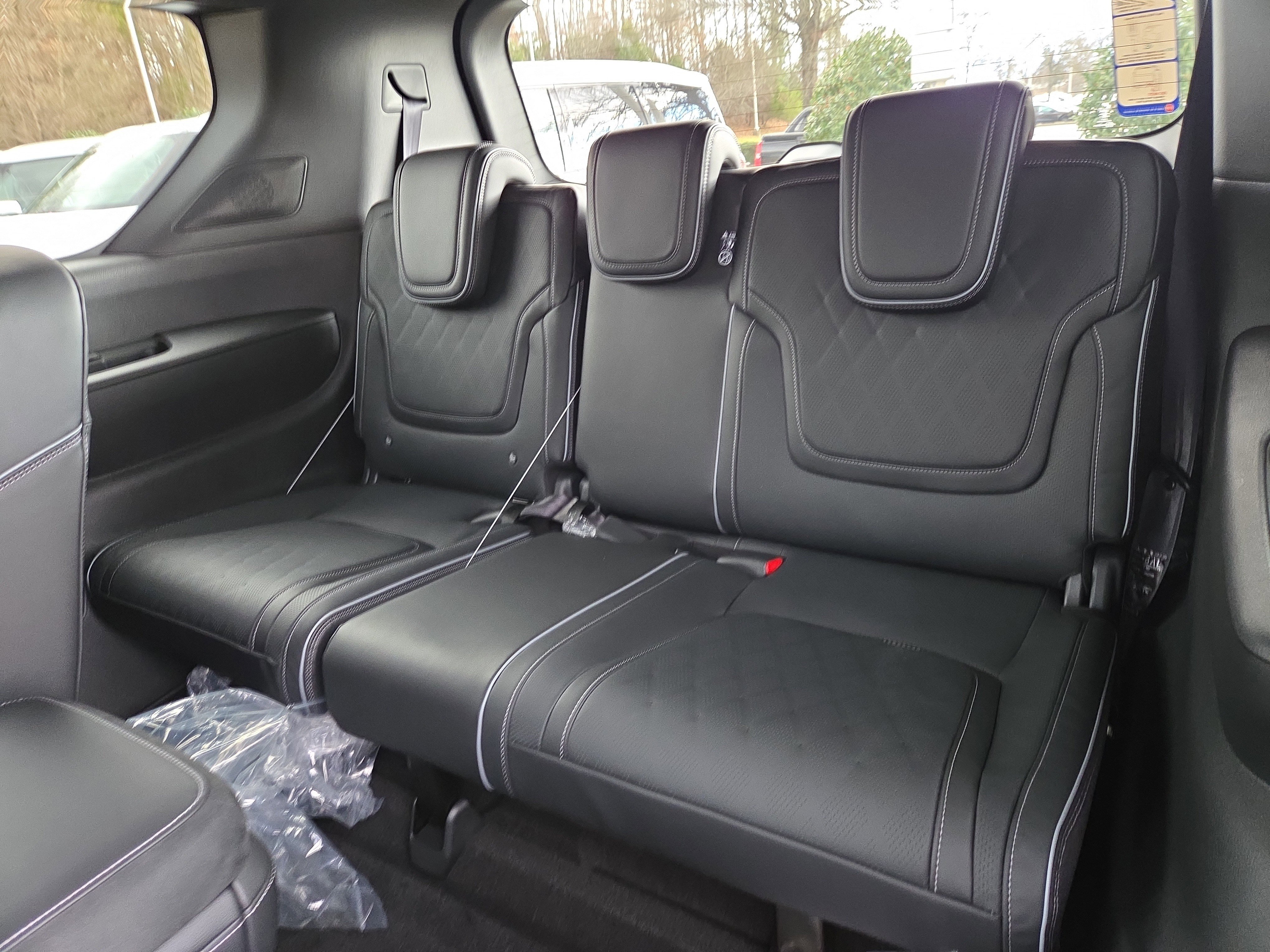New 2026 INFINITI QX80 Autograph w/ Premium Cargo Package AWD/4WD image 8