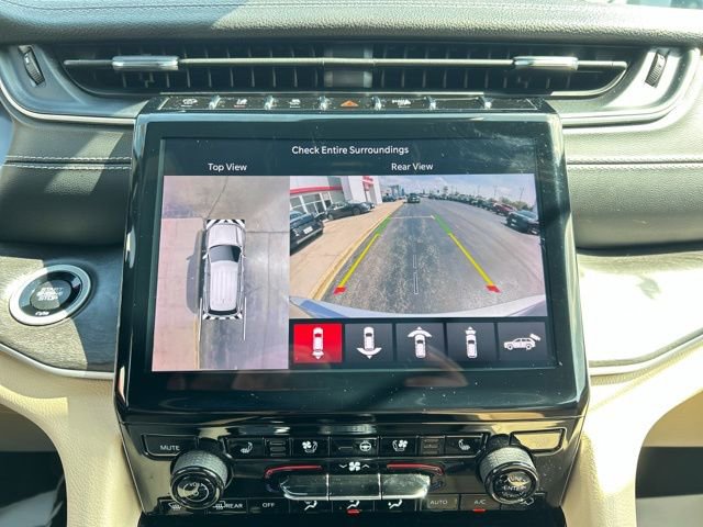 Used 2023 Jeep Grand Cherokee Limited w/ Luxury Tech Group II image 55