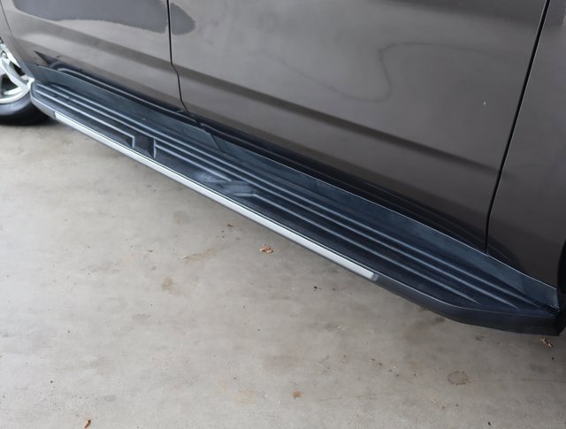 Used 2021 Chevrolet Suburban LT image 13