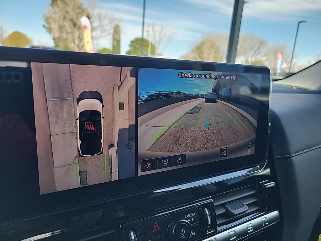 New 2026 Nissan Pathfinder SL FWD image 31