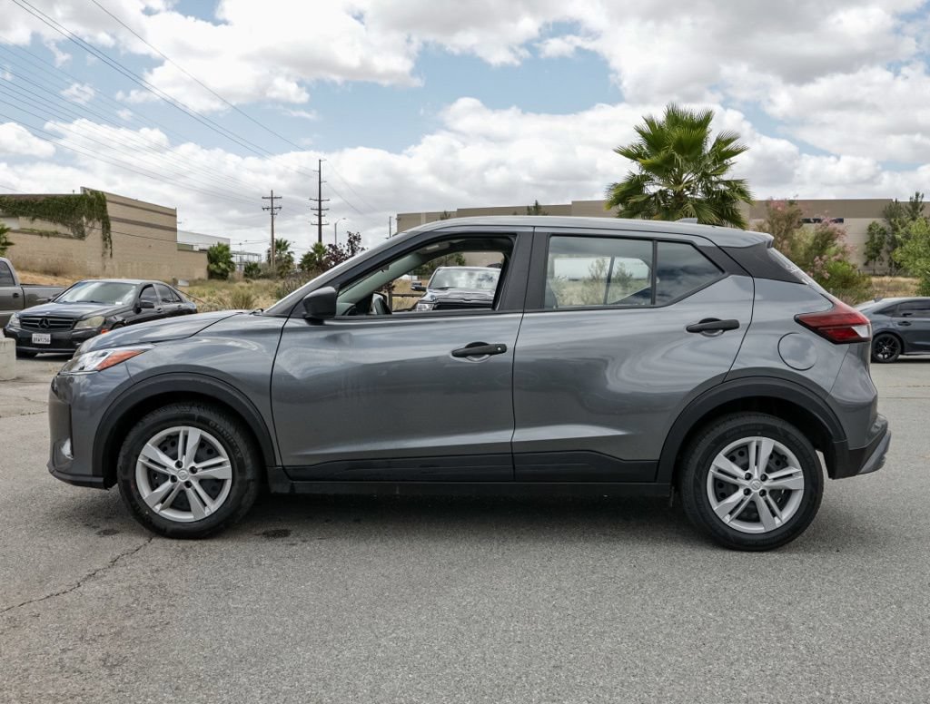 Used 2024 Nissan Kicks S FWD image 7