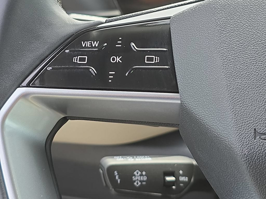 Certified 2025 Audi Q5 Premium w/ Convenience Package AWD/4WD image 11