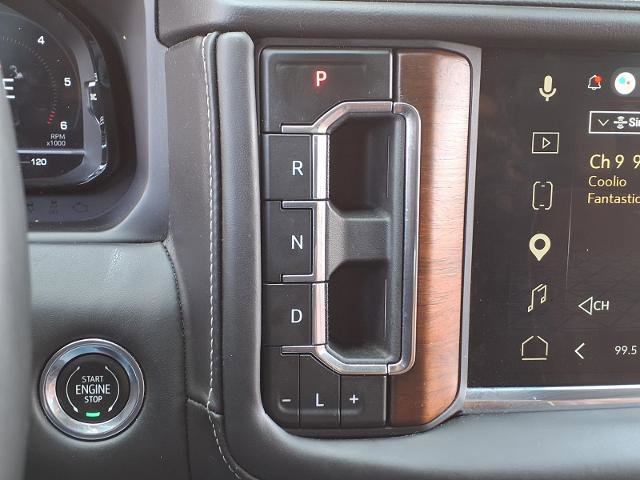 Used 2023 GMC Yukon Denali Ultimate AWD/4WD image 14