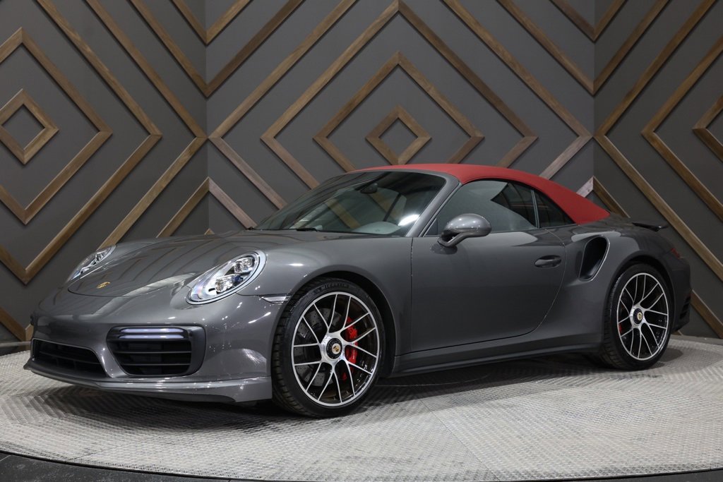 Used 2019 Porsche 911 Turbo image 9