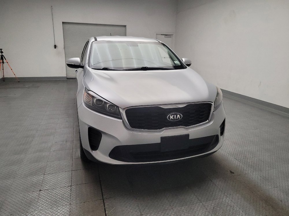 Used 2019 Kia Sorento FWD image 14