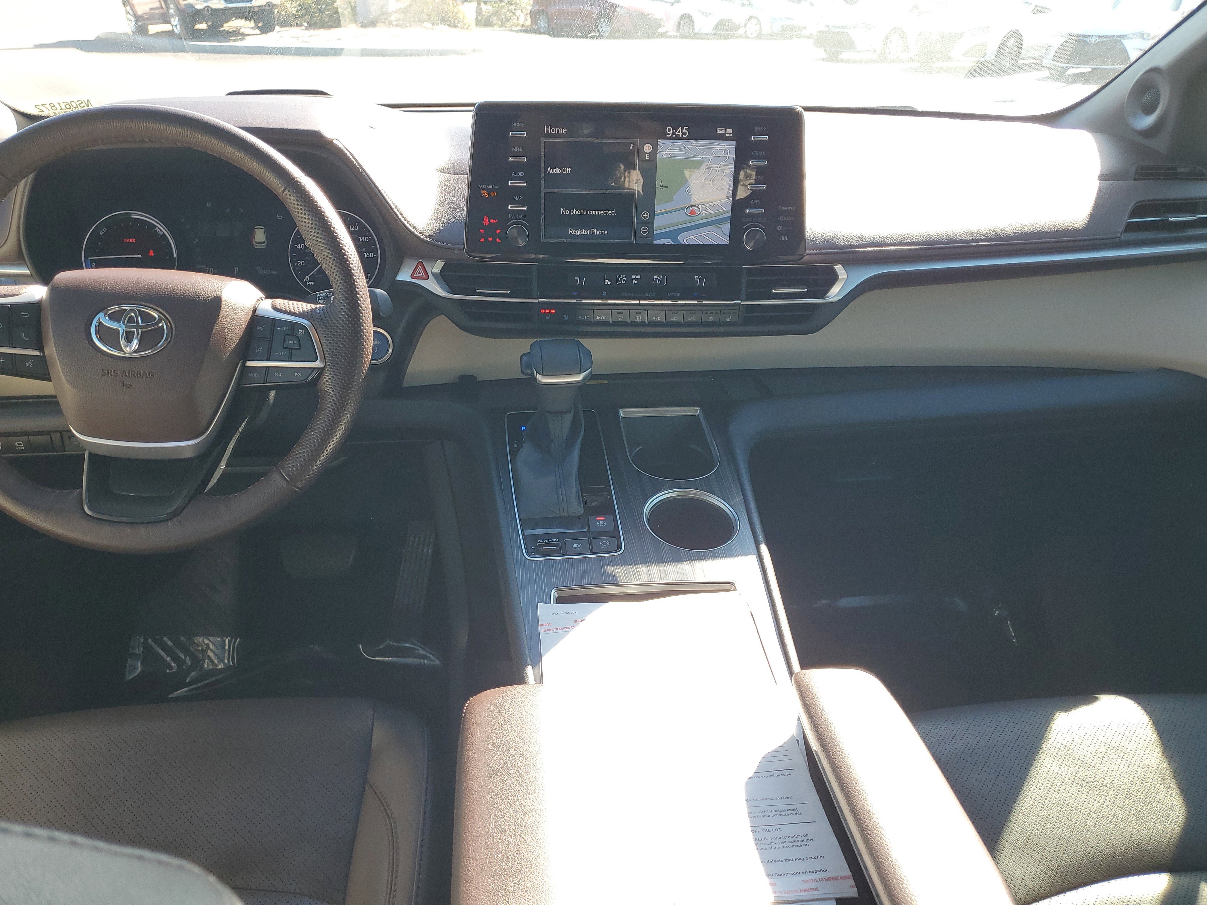 Used 2022 Toyota Sienna Platinum image 15