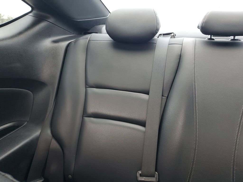 Used 2017 Honda Accord EX-L image 12