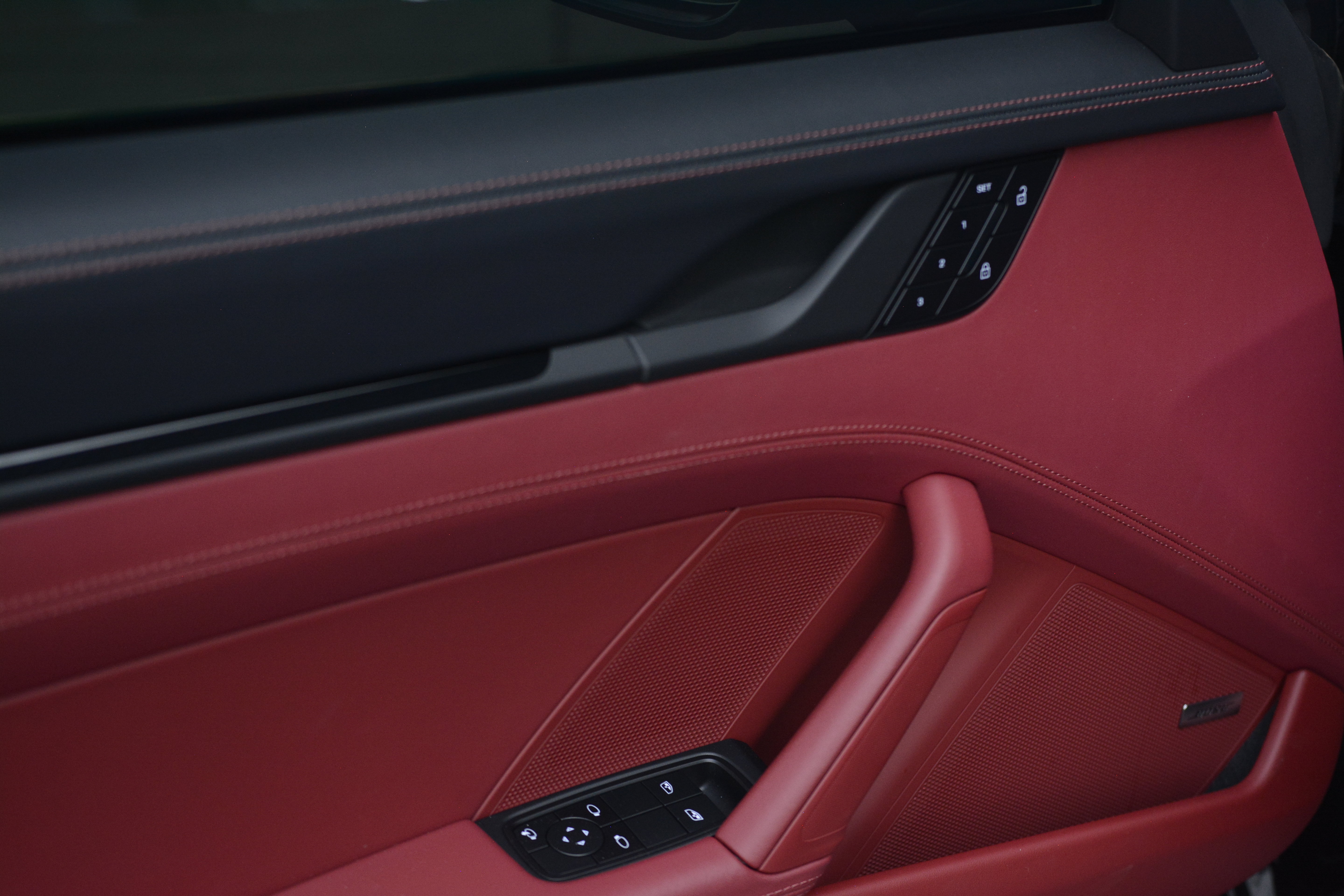Certified 2025 Porsche 911 Carrera S RWD image 14