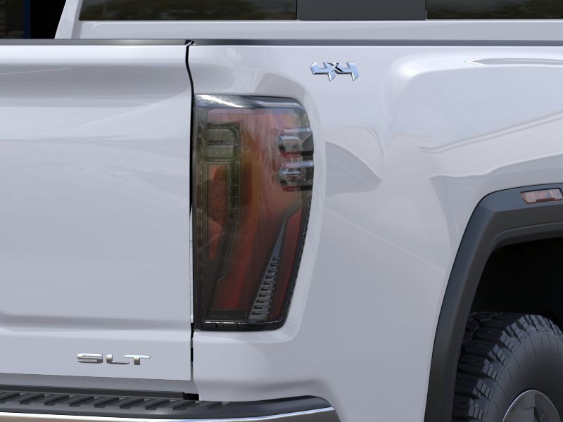 New 2026 GMC Sierra 3500 SLT w/ SLT Premium Package AWD/4WD image 11