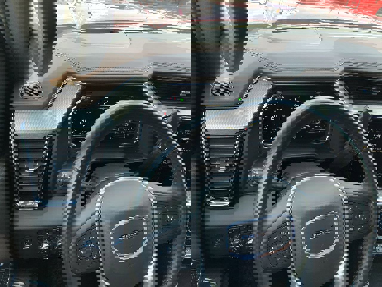 Used 2024 GMC Sierra 2500 Denali w/ Denali Reserve Package image 18