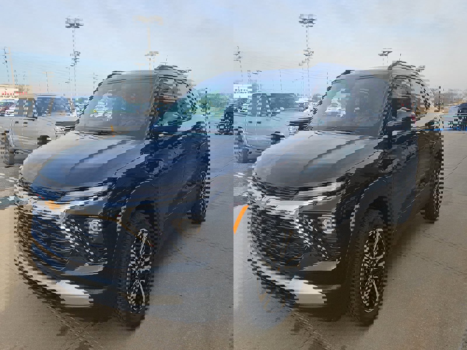 New 2026 Chevrolet TrailBlazer LT w/ Convenience Package image 2