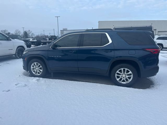 Used 2022 Chevrolet Traverse LS FWD image 5