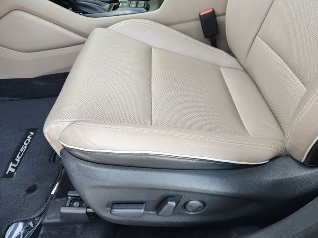 Used 2021 Hyundai Tucson Ultimate w/ Cargo Package image 25