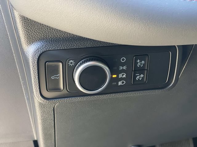 New 2026 Ford Explorer Active RWD image 17