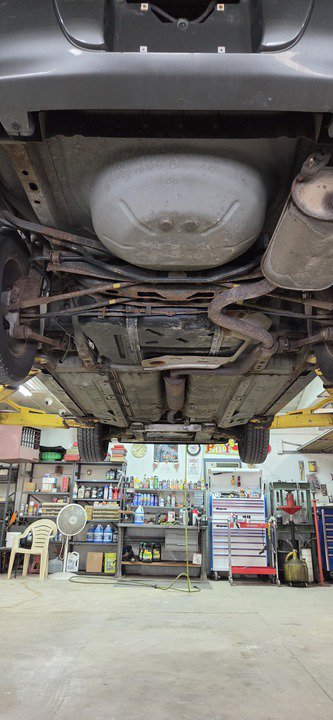 Used 2005 Honda Element LX image 36