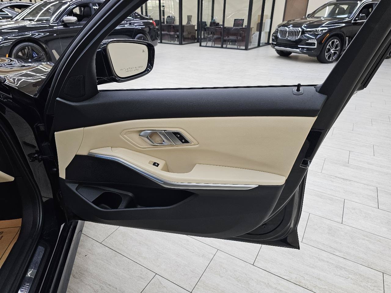 Used 2022 BMW 330e RWD image 40