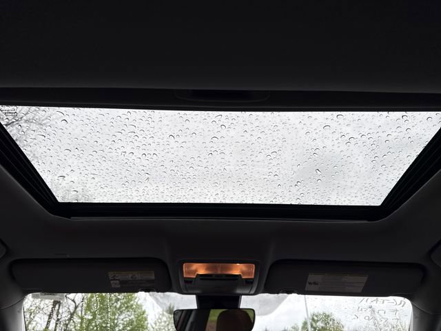 Used 2018 Toyota Highlander Limited image 23