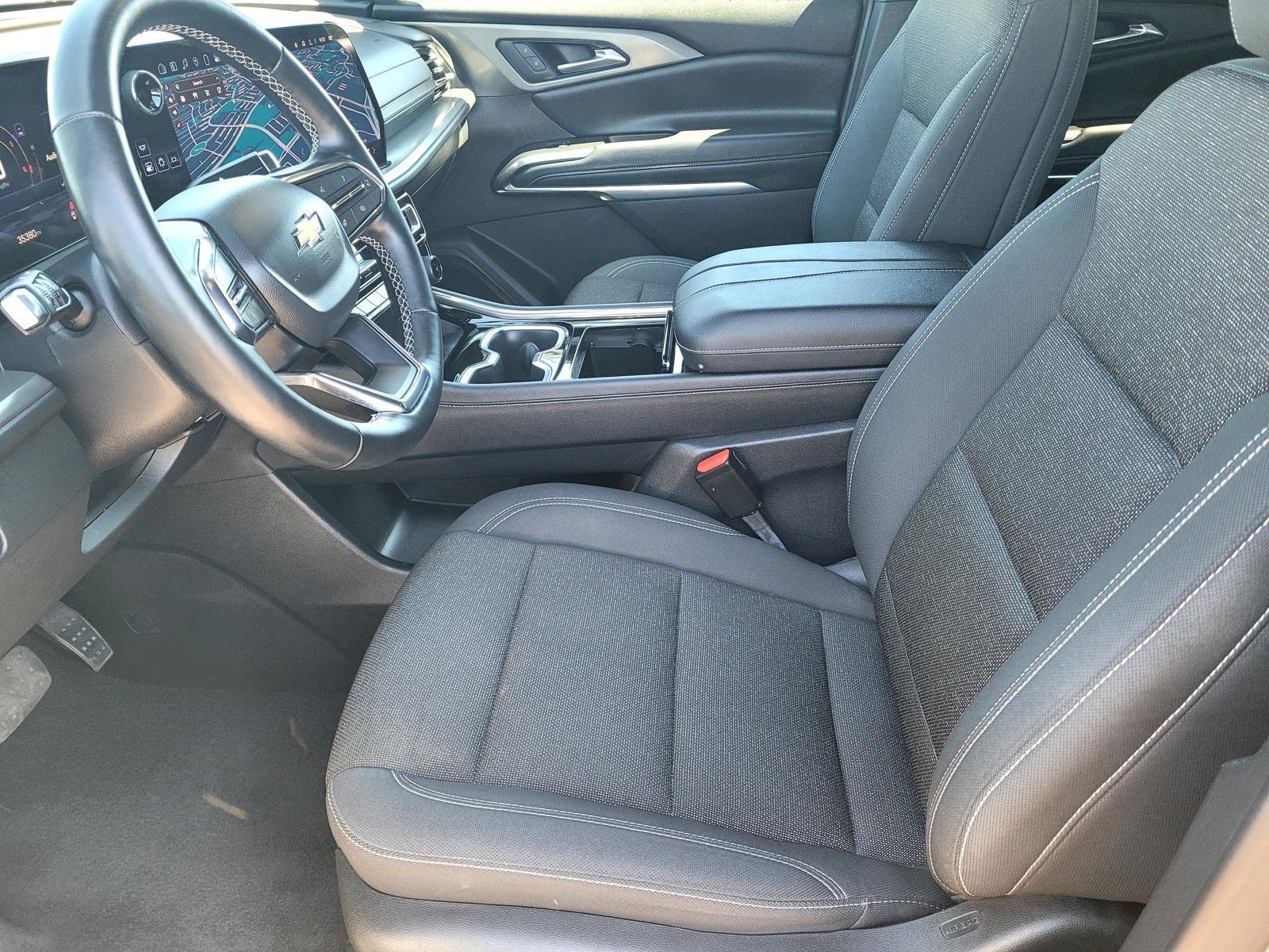 Used 2024 Chevrolet Traverse LT AWD/4WD image 22
