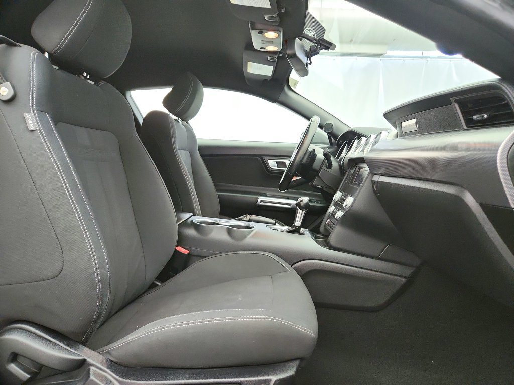 Used 2019 Ford Mustang GT RWD image 22