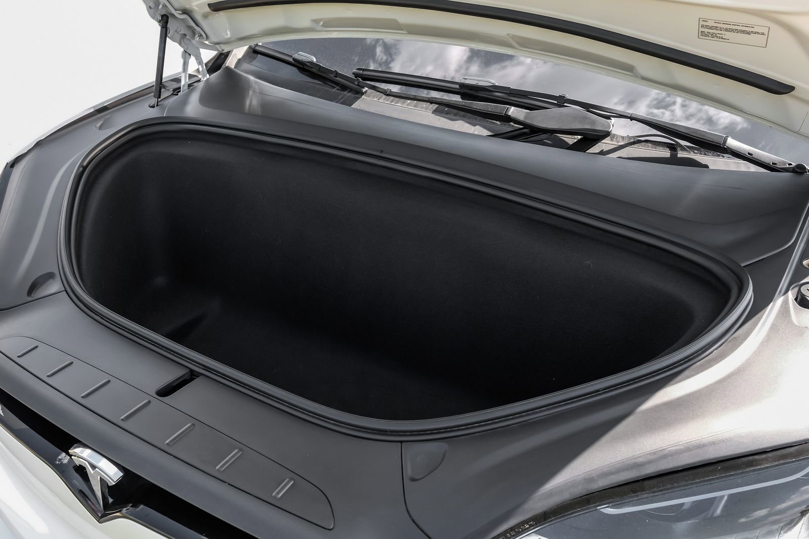 Used 2024 Tesla Model X AWD/4WD image 43