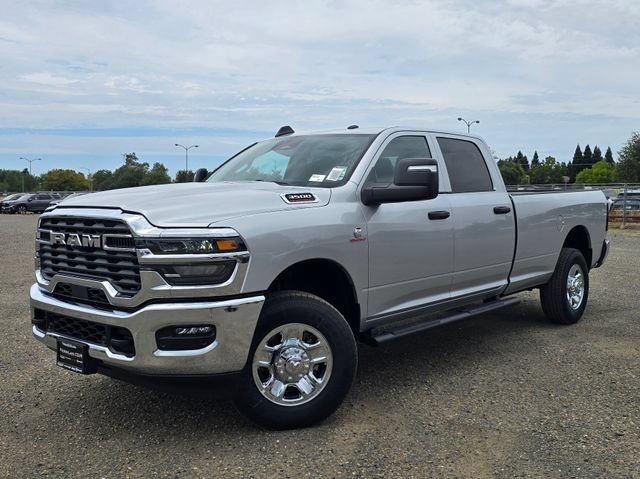 New 2026 RAM 3500 Tradesman AWD/4WD image 3