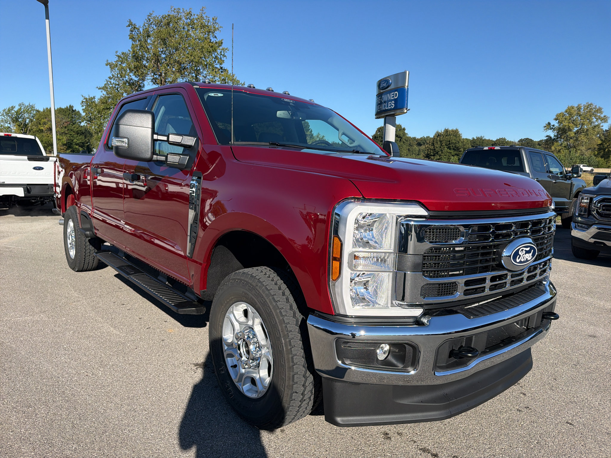 New 2027 Ford F250 XLT w/ FX4 Off-Road Package AWD/4WD image 3