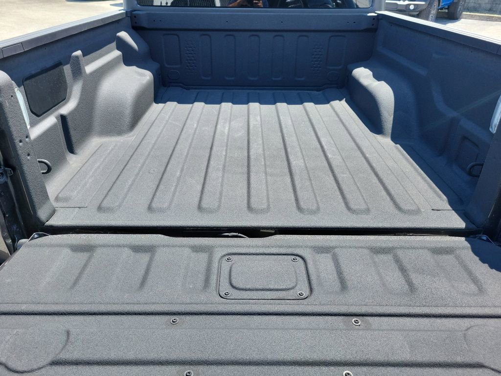 Used 2025 Jeep Gladiator Mojave w/ Steel Bumper Group image 6