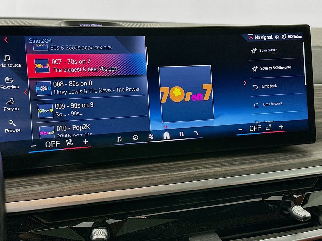 Used 2024 BMW X7 M60i image 20