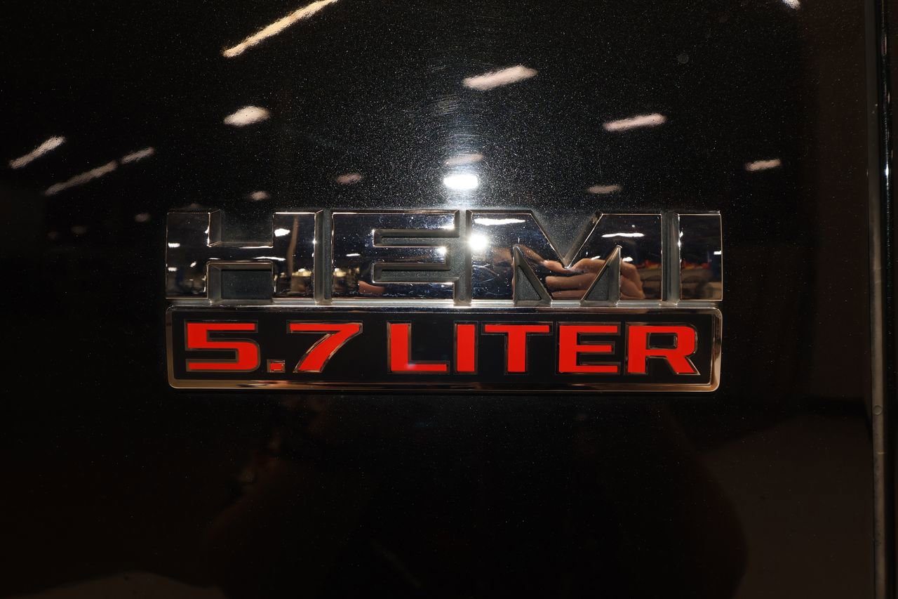 Used 2019 RAM 1500 Big Horn image 33