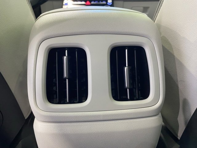 New 2025 Hyundai Tucson Limited image 33