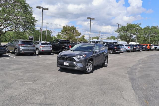 Used 2025 Toyota RAV4 XLE w/ Convenience Package AWD/4WD image 1